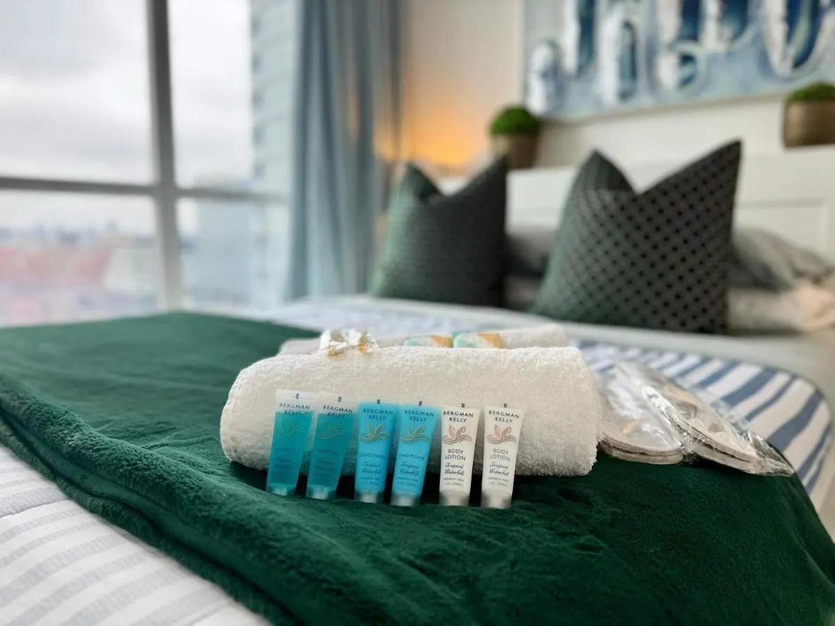 Downtown 1Br Apartment Near Cn Tower -Free Parking Toronto
